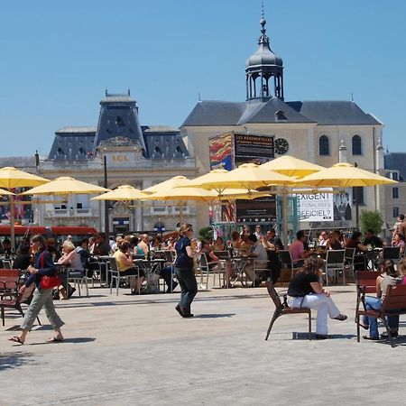 Confort & Elegance En Ville Avec Parking Gratuit Le Mans Exteriér fotografie